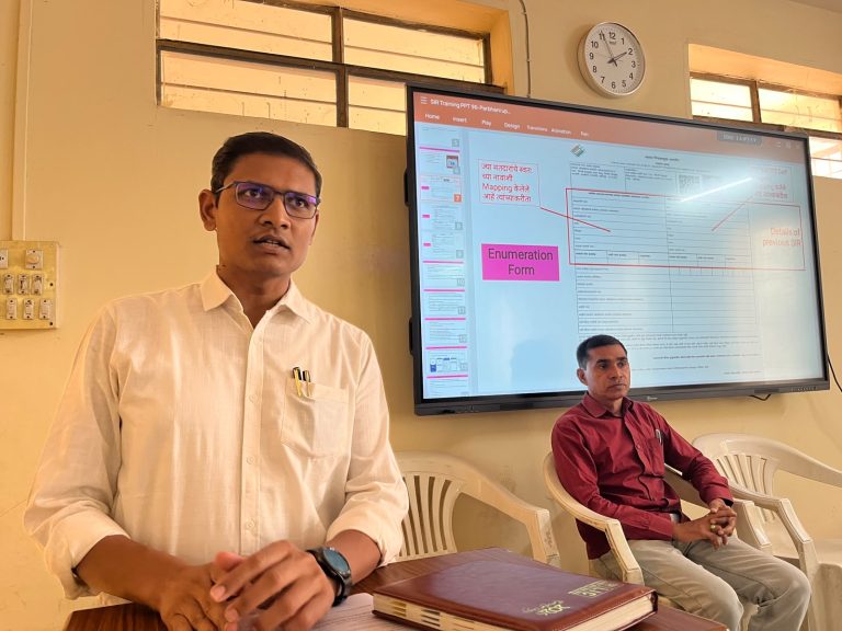 मतदार यादी सखोल पुनरीक्षण जनजागृतीसाठी विद्यार्थ्यांची साथ महत्त्वाची – तहसीलदार डॉ. संदीप राजापुरे